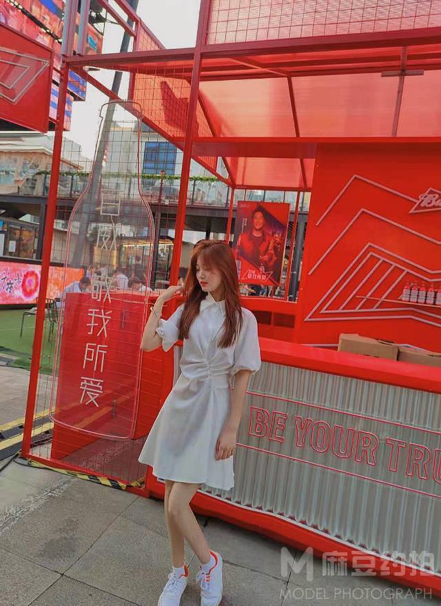 校园模特