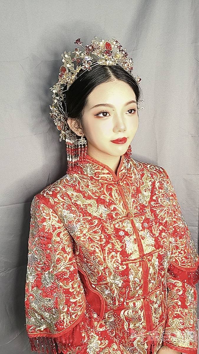妆容模特