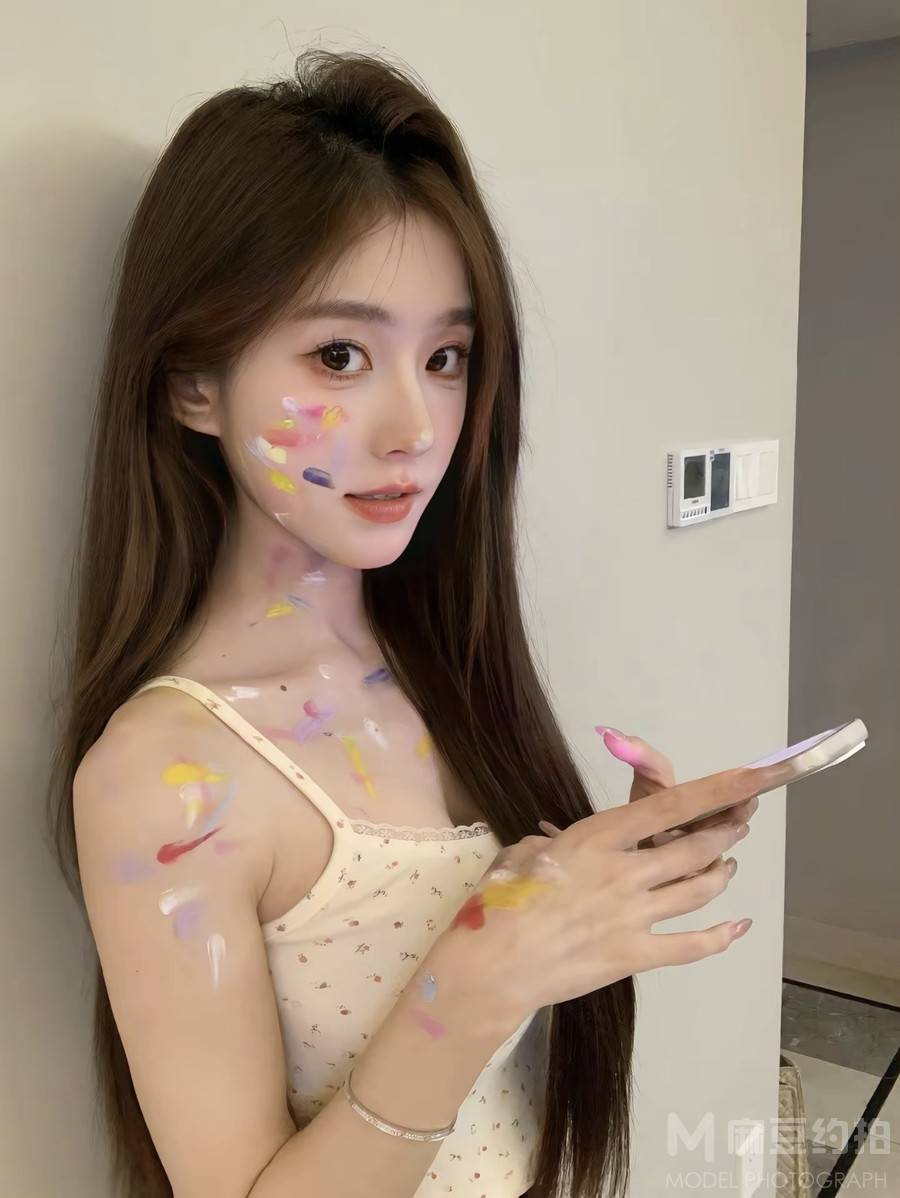 情绪模特