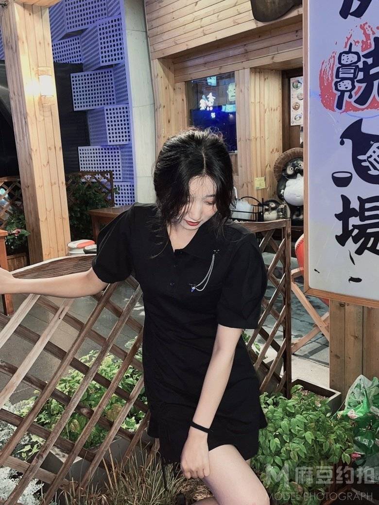 胶片模特