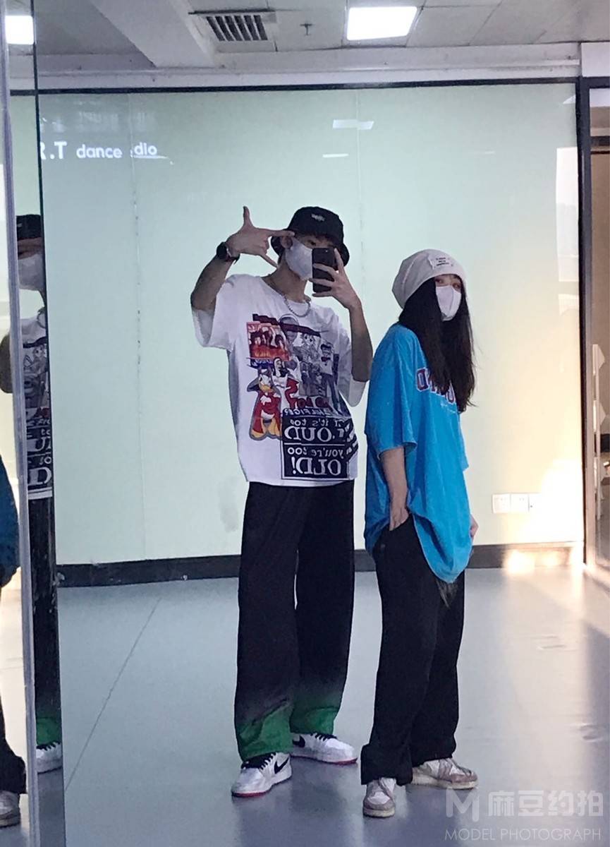 情侣模特