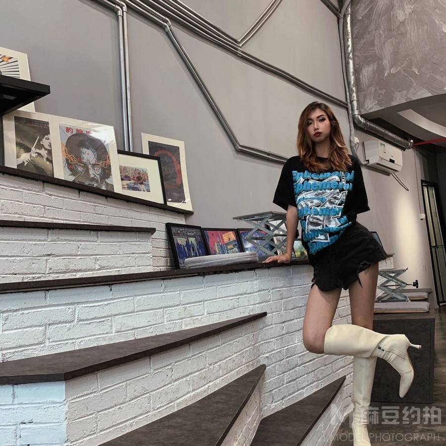 暗黑模特
