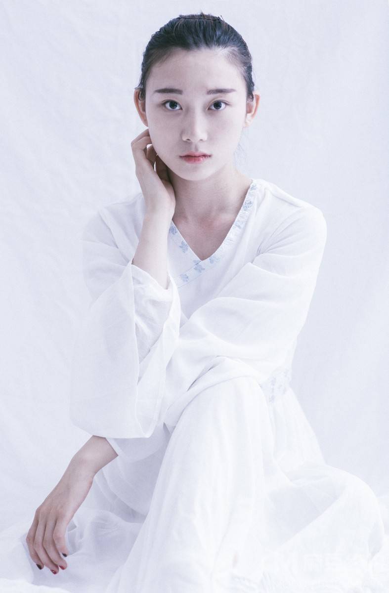 胶片模特