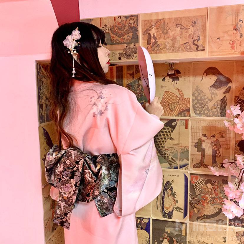 和服模特