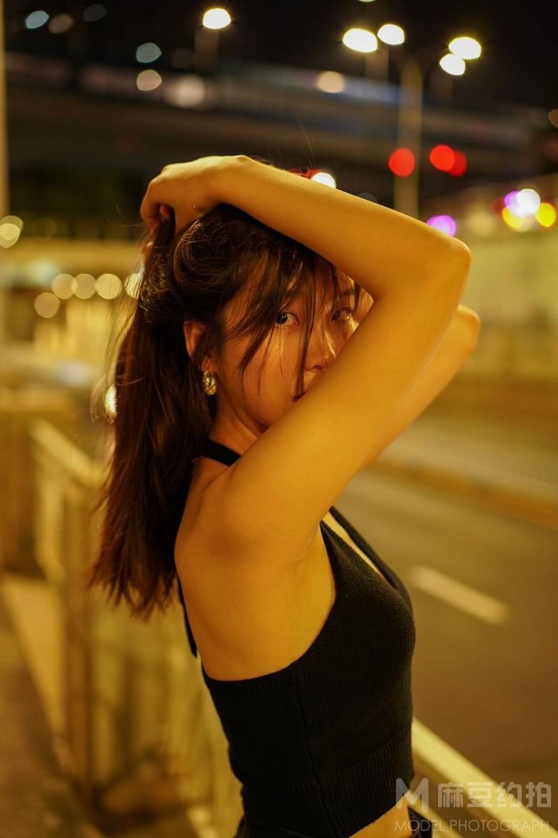 夜景模特