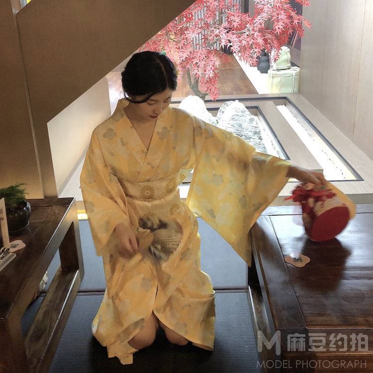 和服模特
