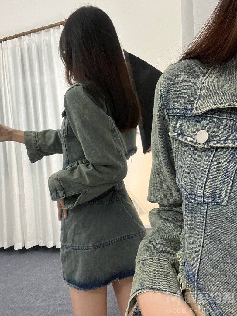 商务模特