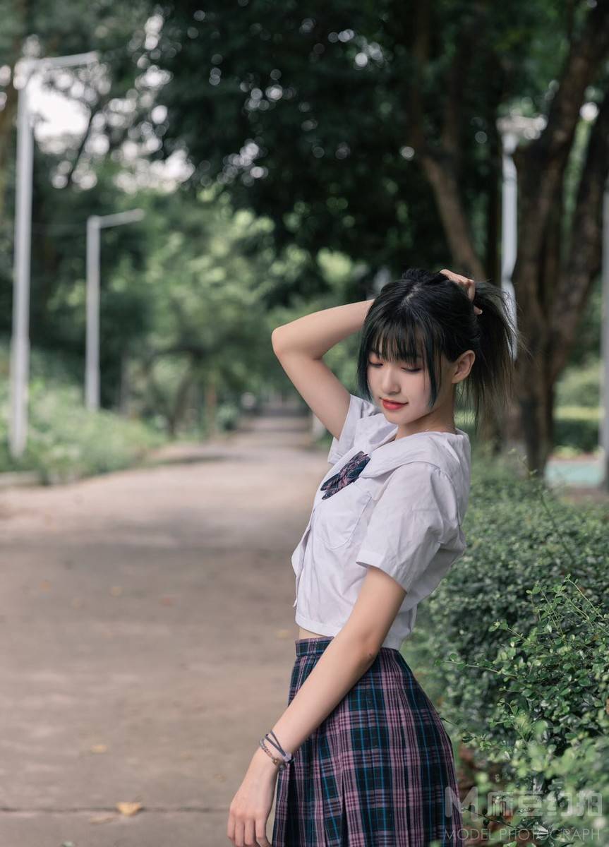 校园模特