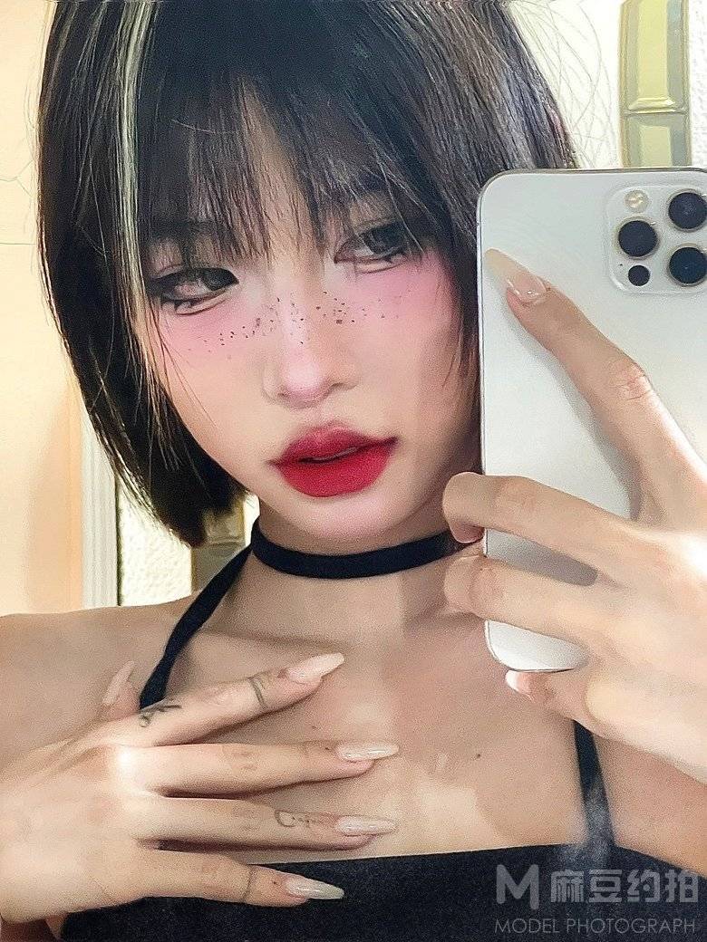 妆容模特