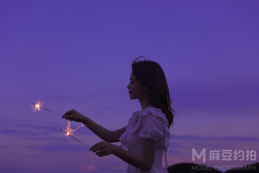 夜景模特