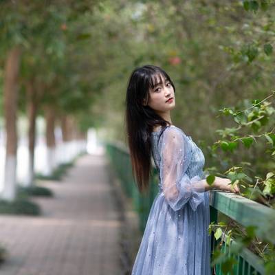 清新模特