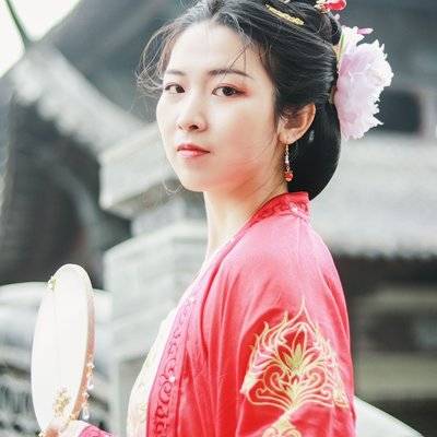 汉服模特