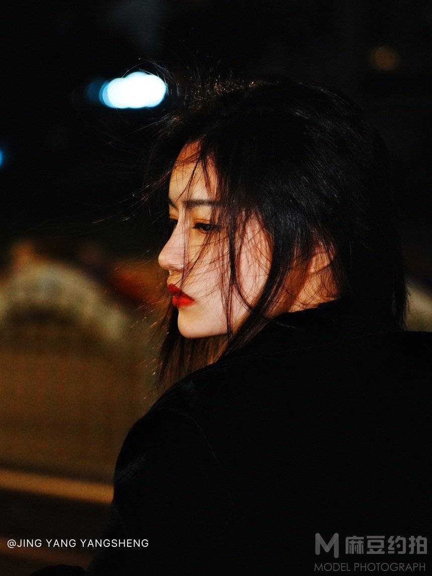 夜景模特