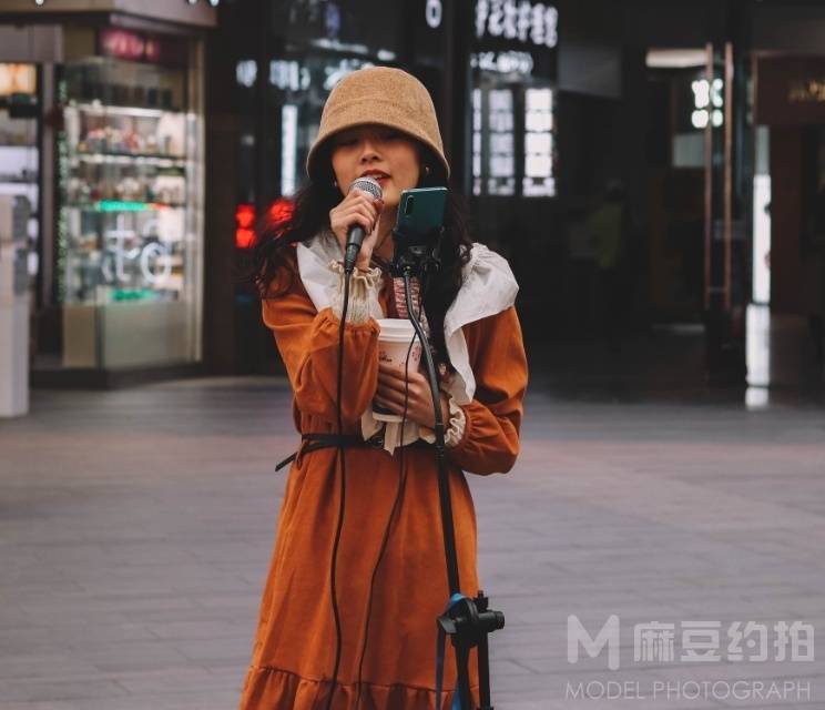 纪实模特