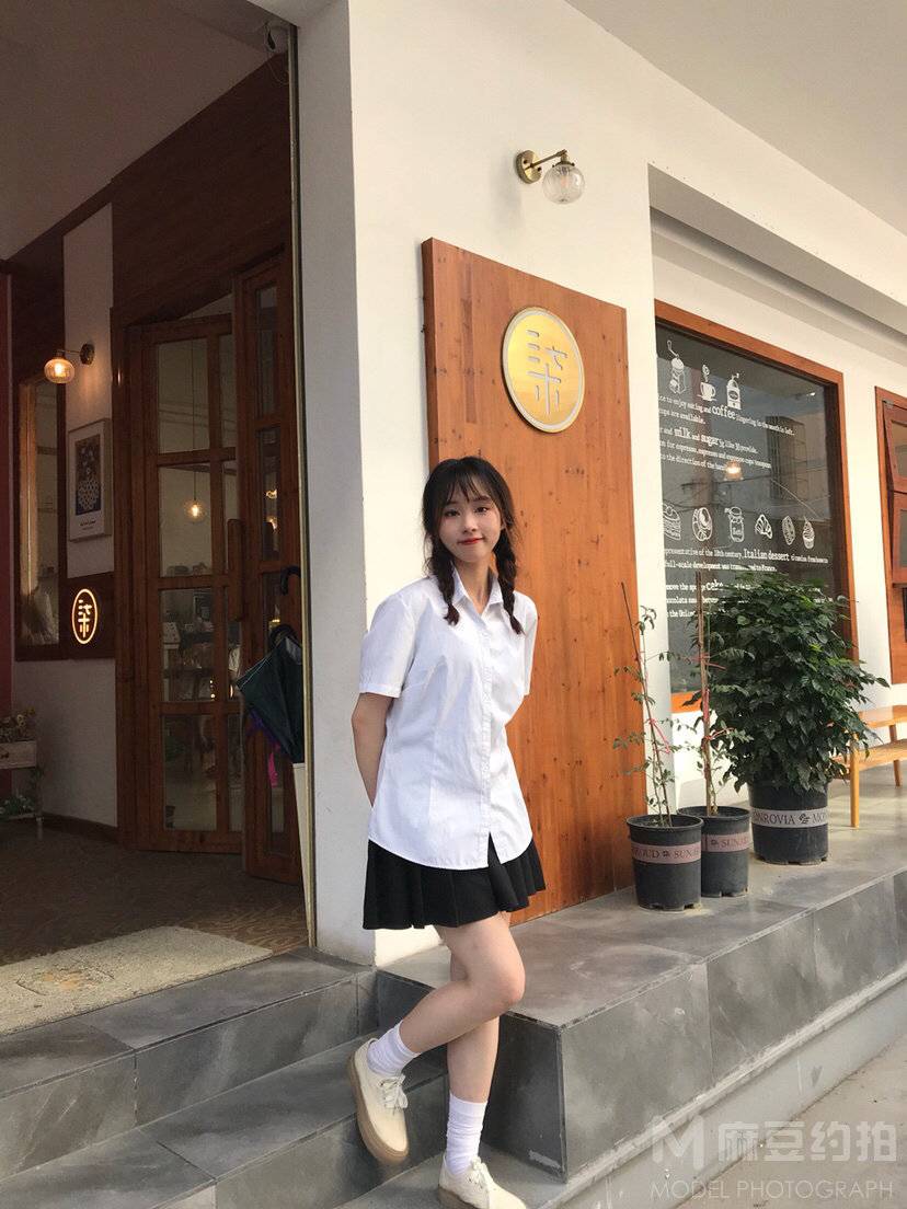 校园模特
