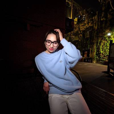 黑白模特