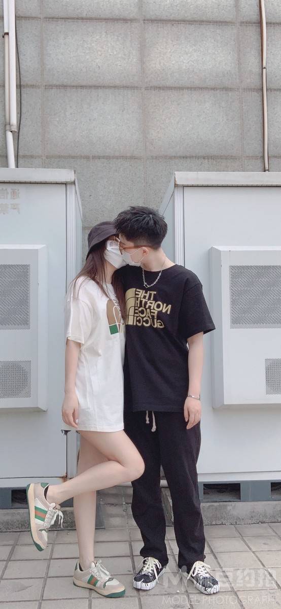 情侣模特