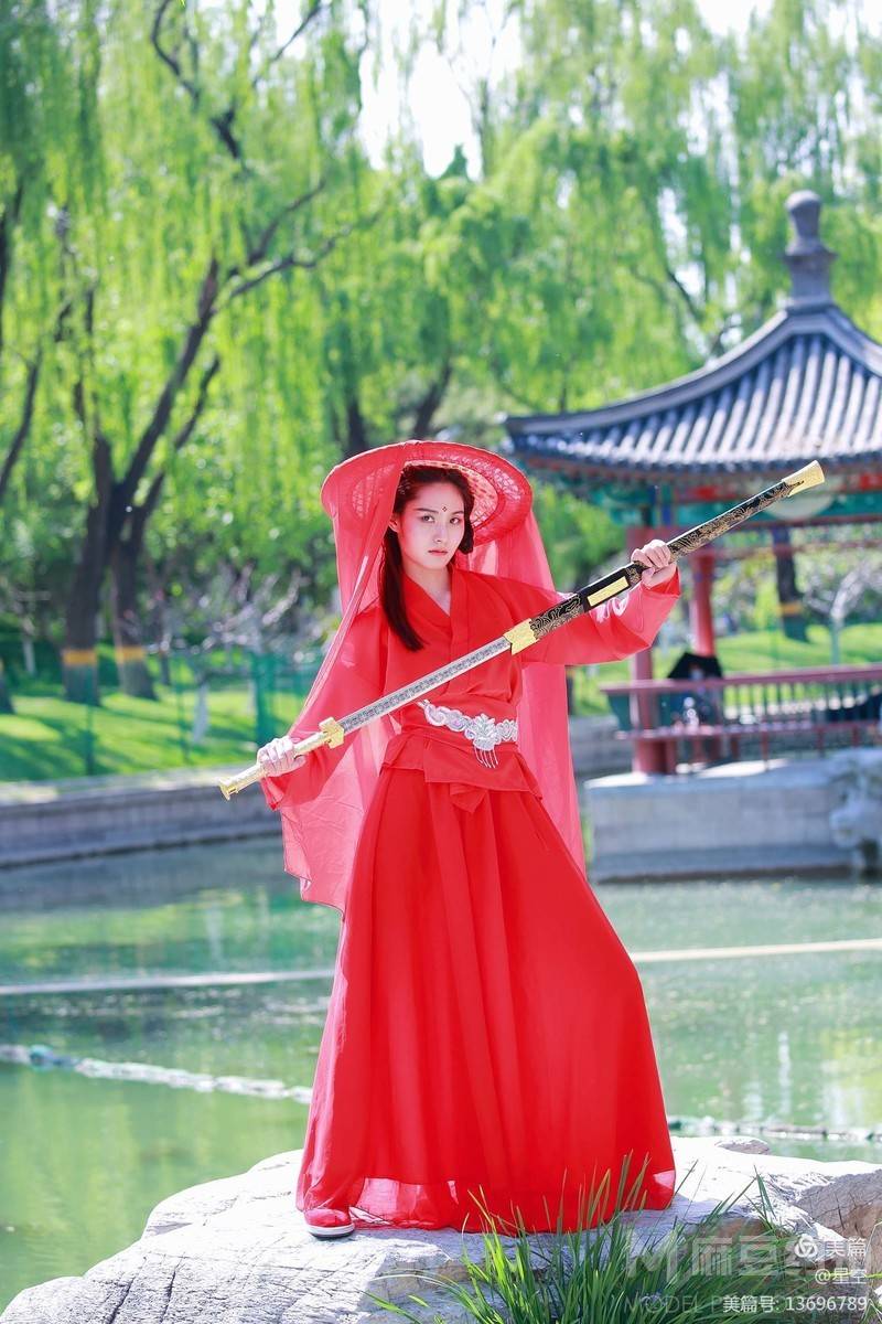 汉服模特
