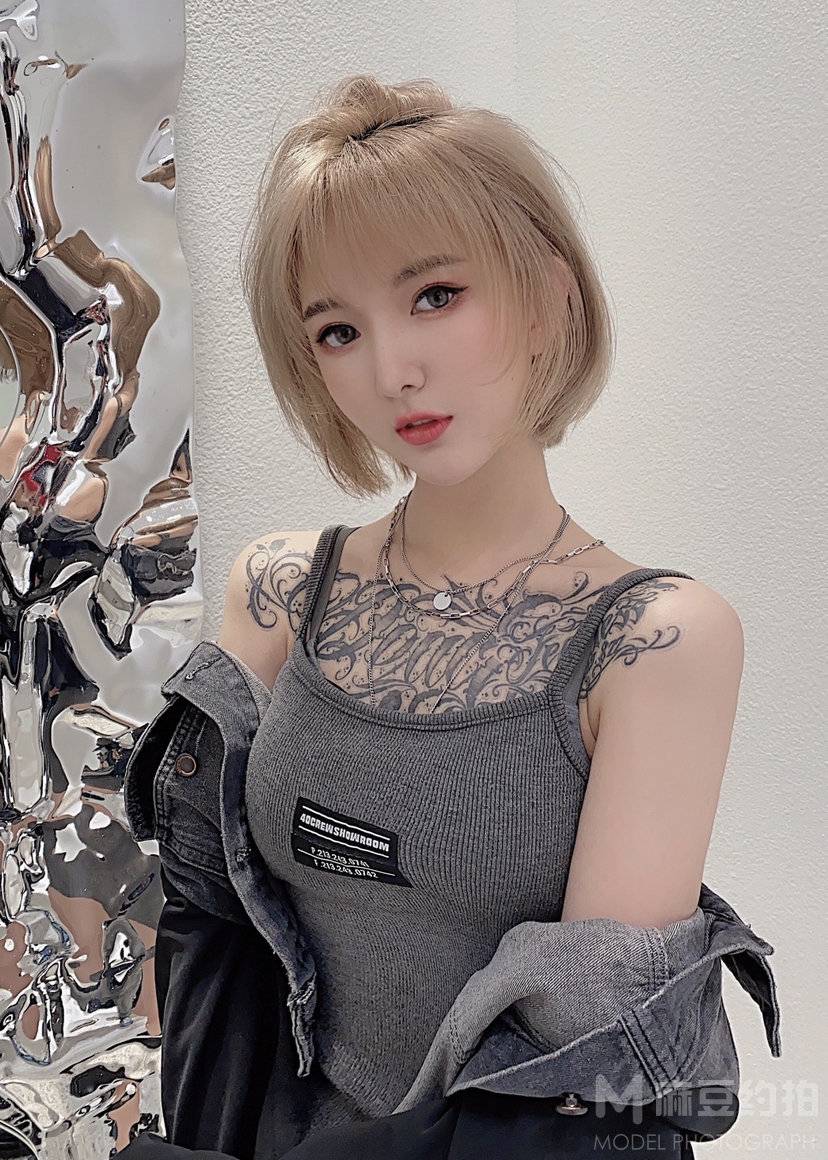 暗黑模特