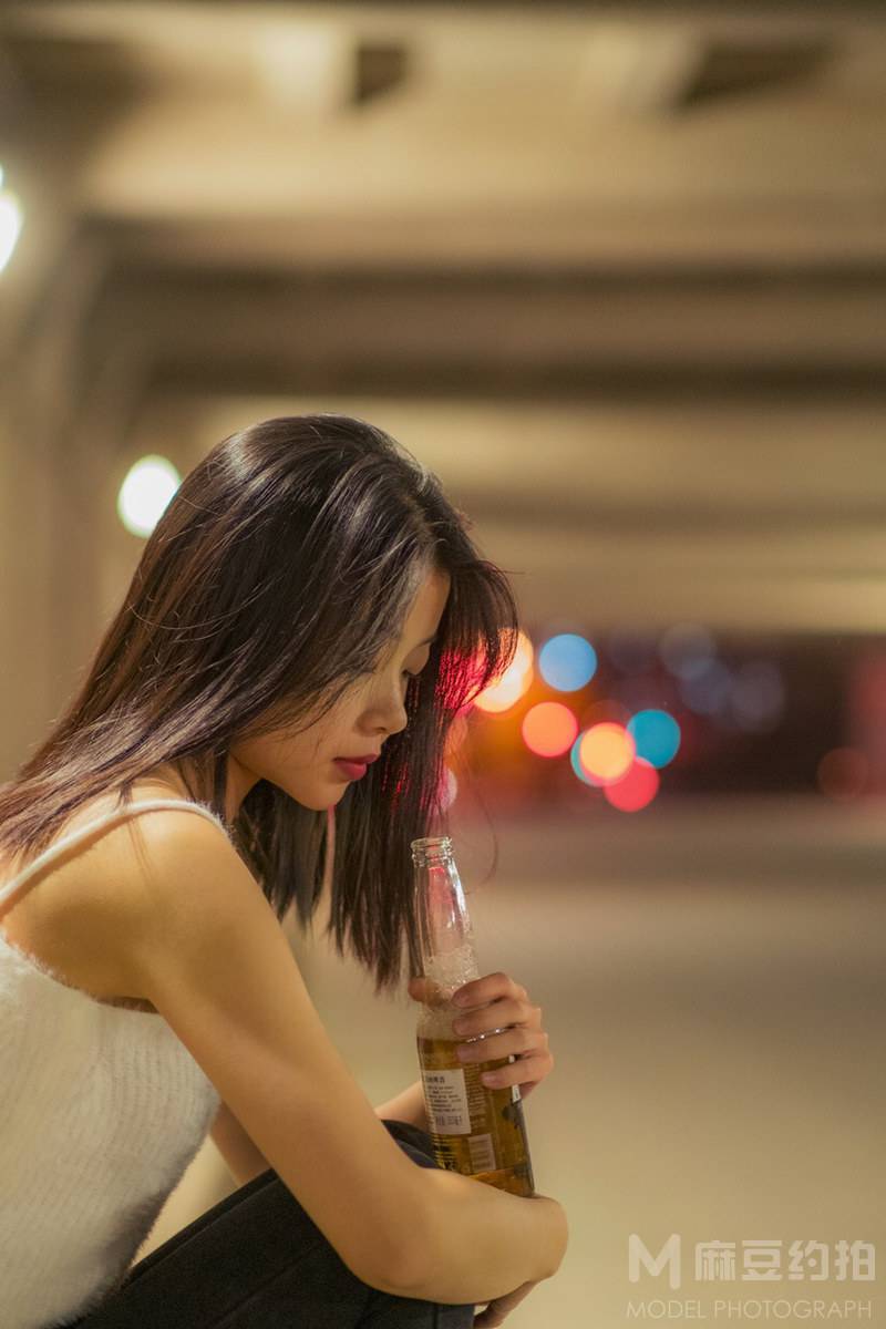 胶片模特