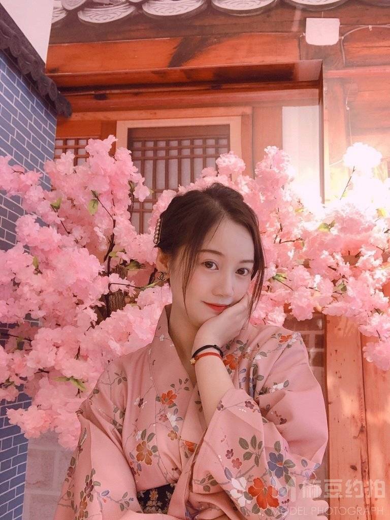 和服模特