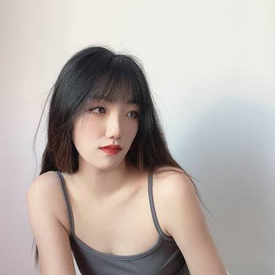 黑白模特
