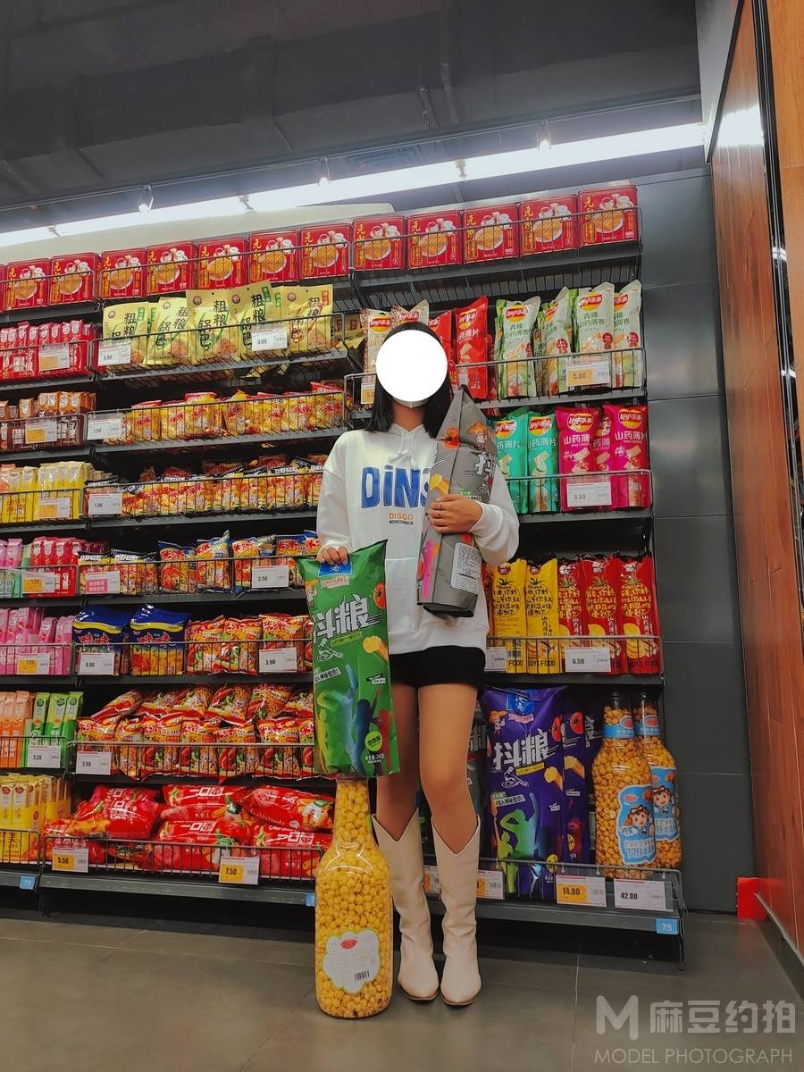 妆容模特