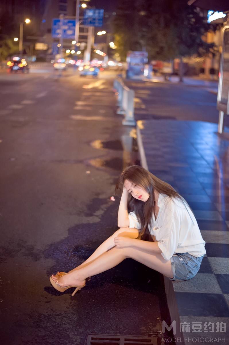夜景模特