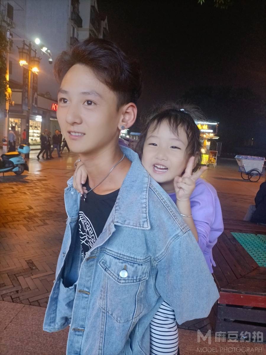 儿童摄影模特