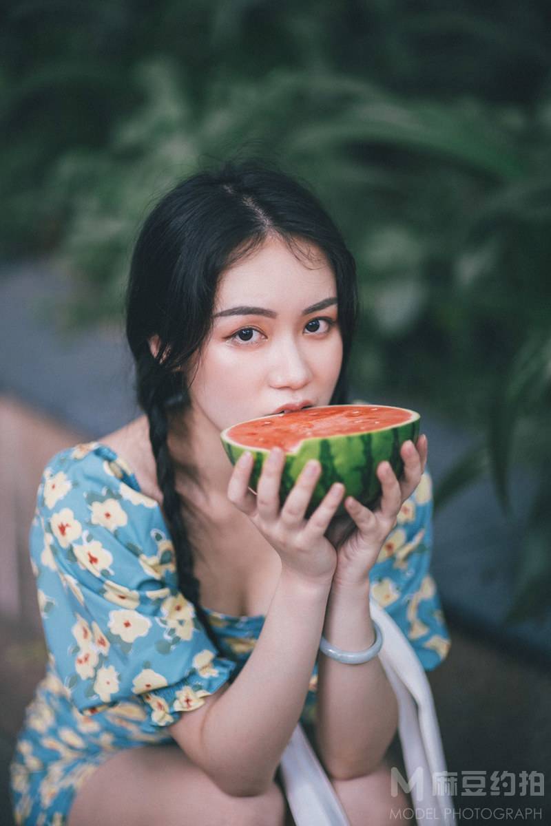 妆容模特