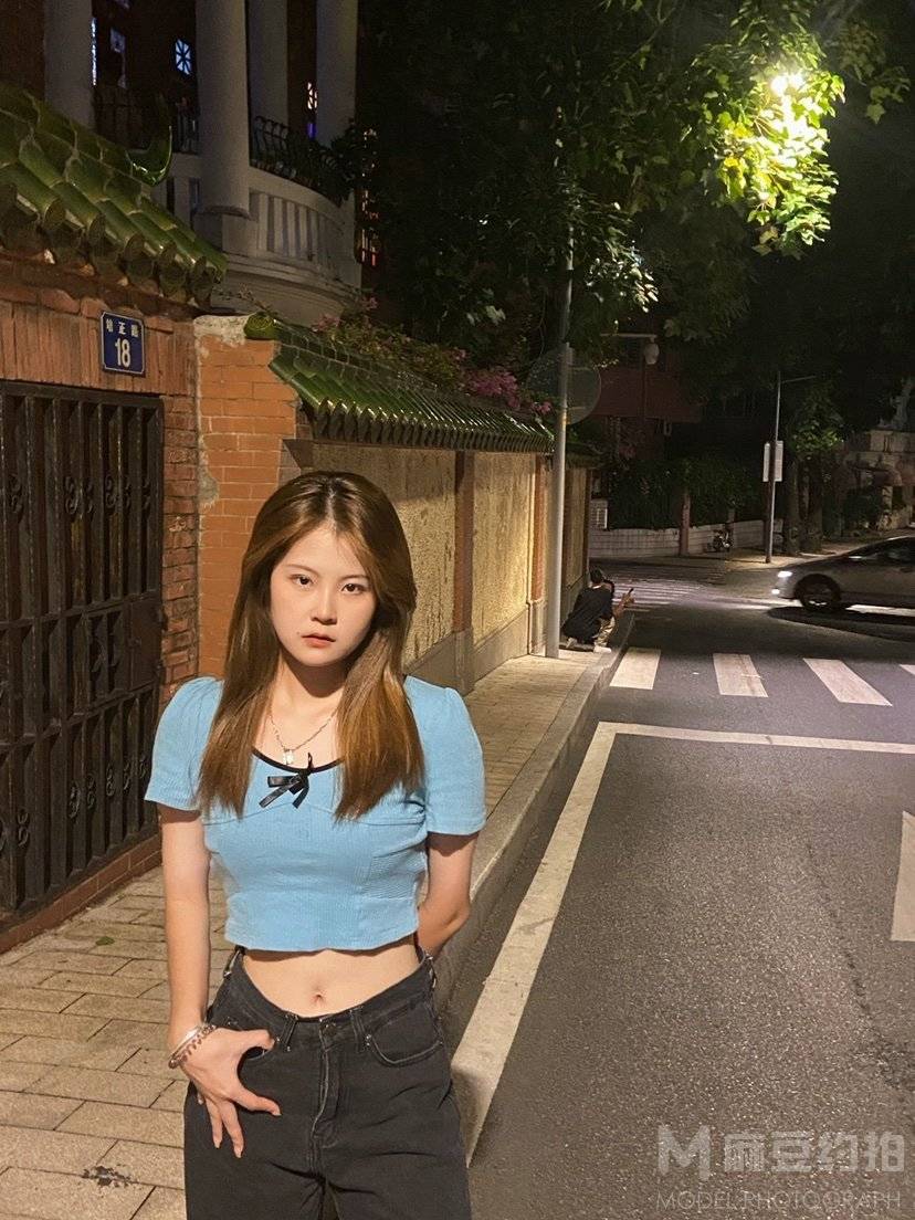 夜景模特