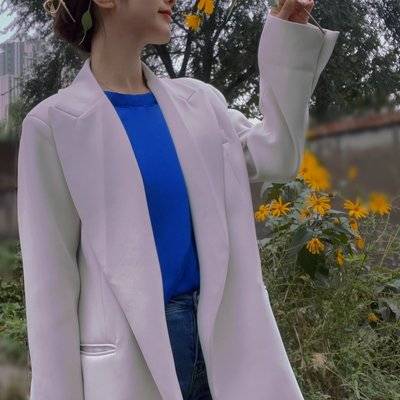 黑白模特
