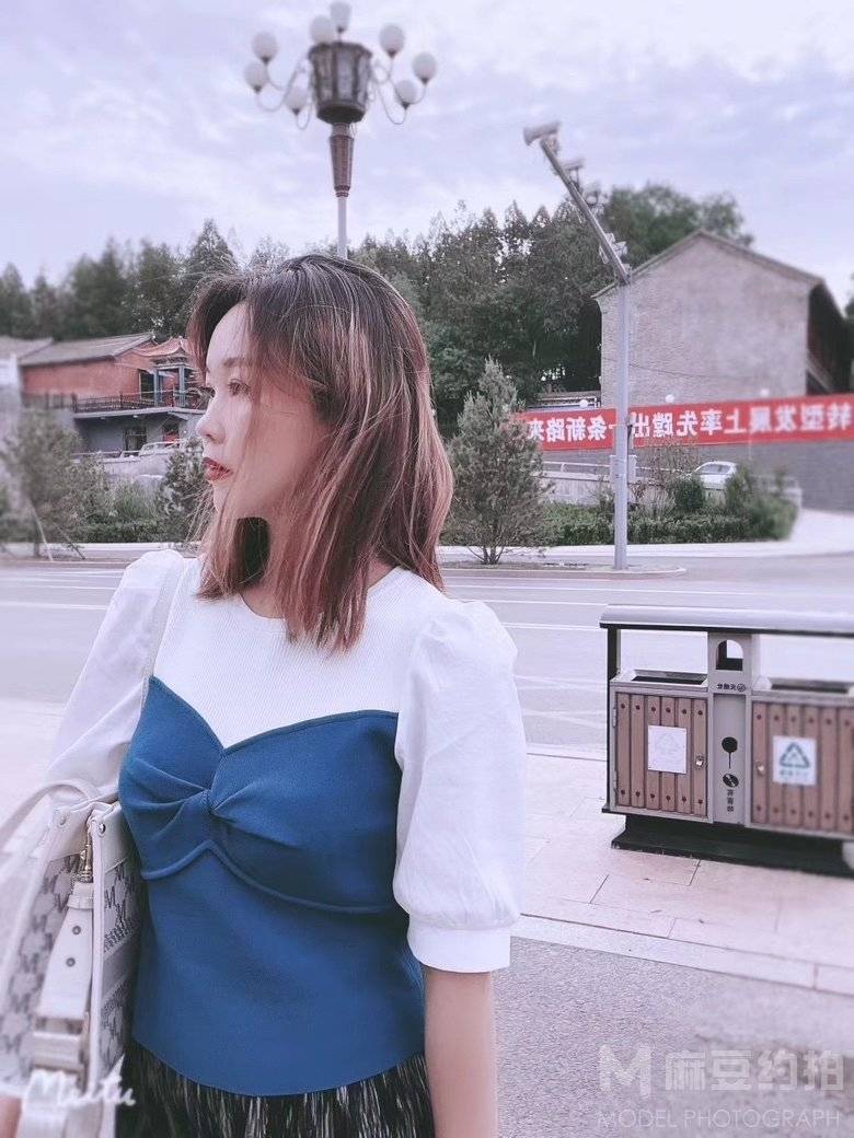 清新模特