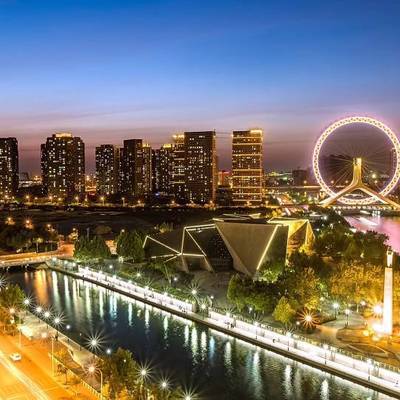 夜景模特