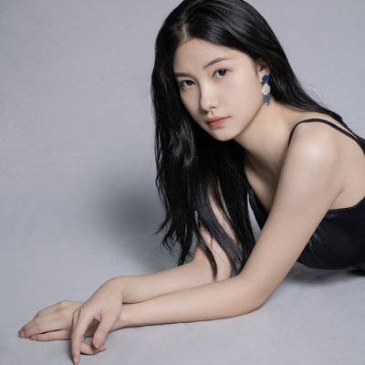 黑白模特