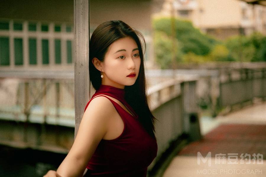 胶片模特