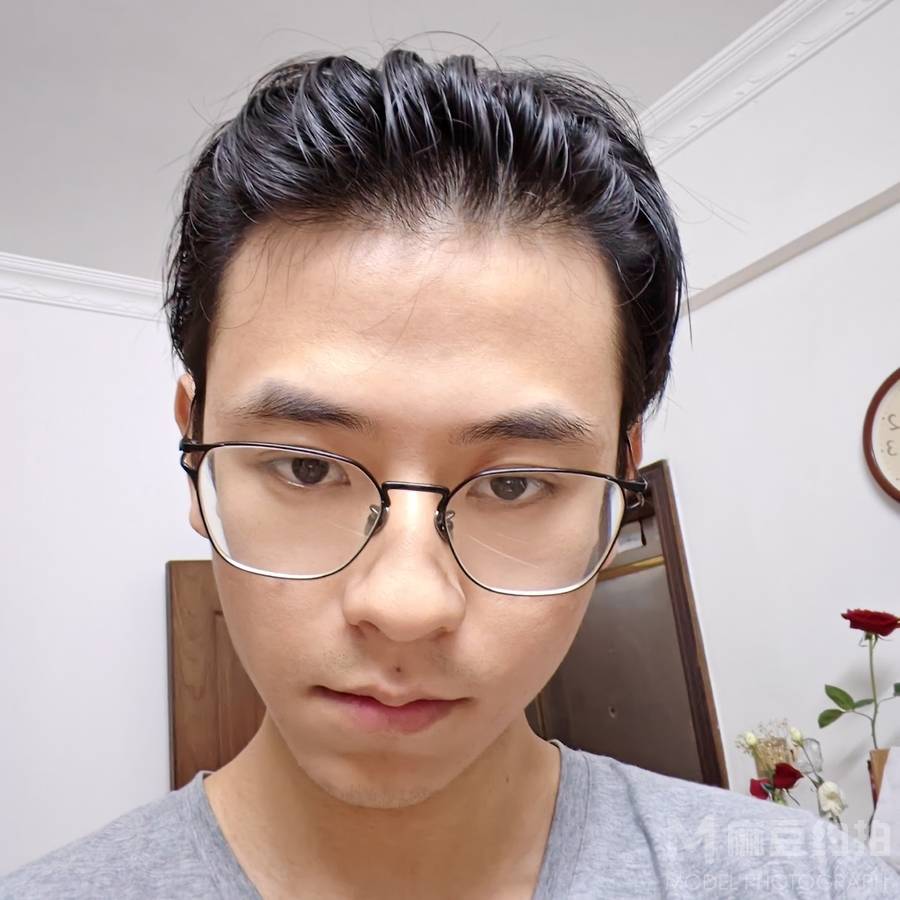 纪实模特