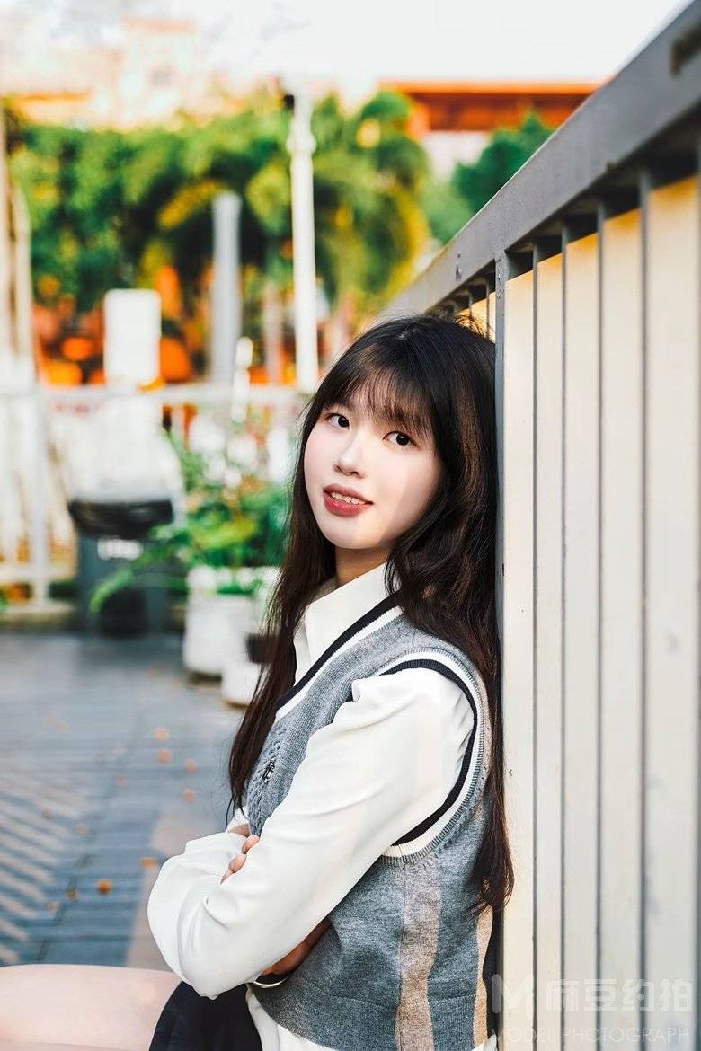 胶片模特