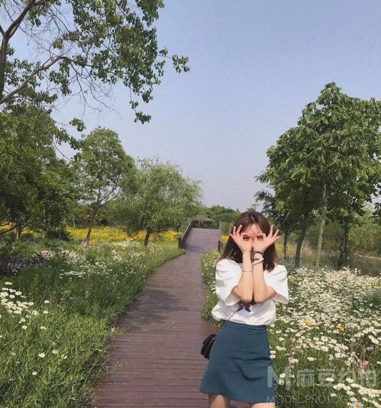 清新模特