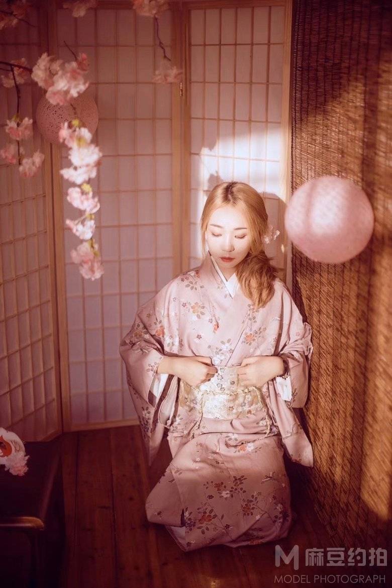 和服模特