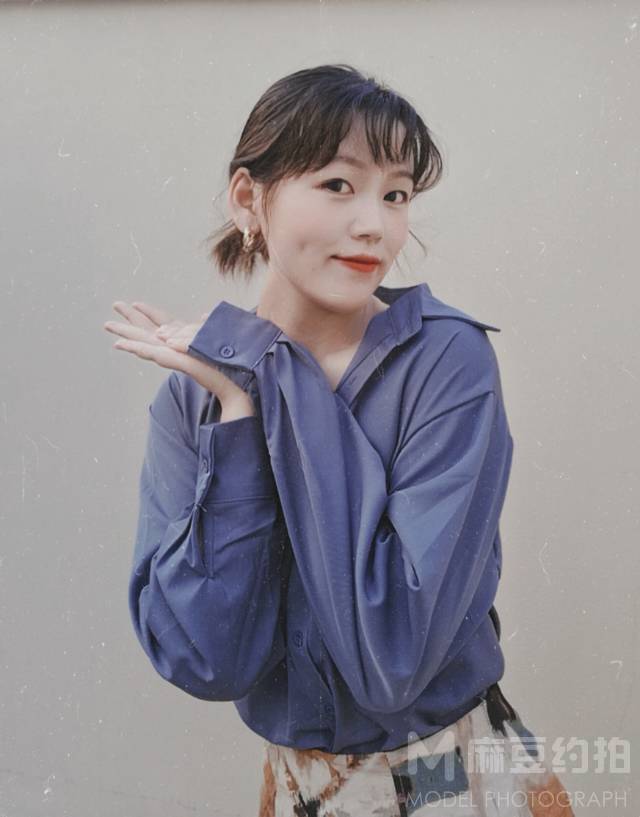 情绪模特