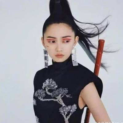 妆容模特
