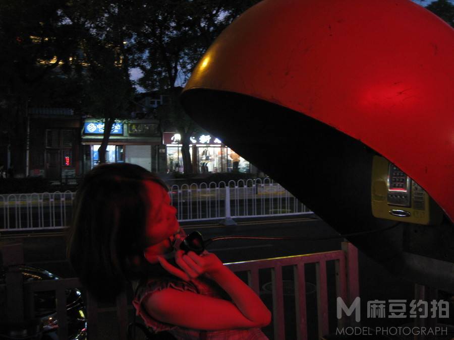 情绪模特