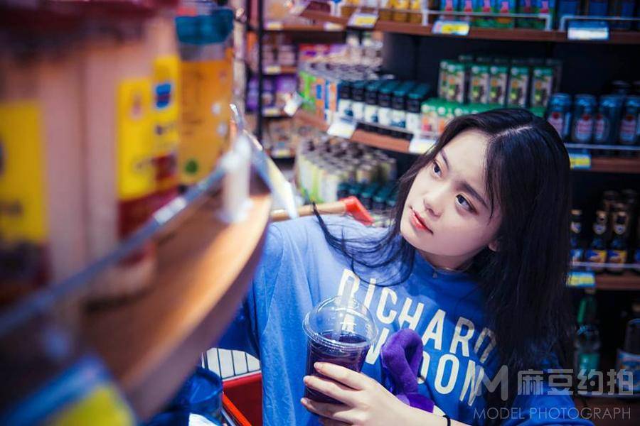少女模特