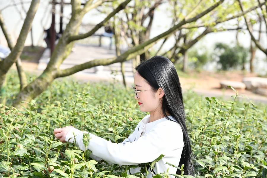 黑白模特