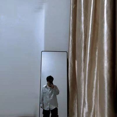 黑白模特