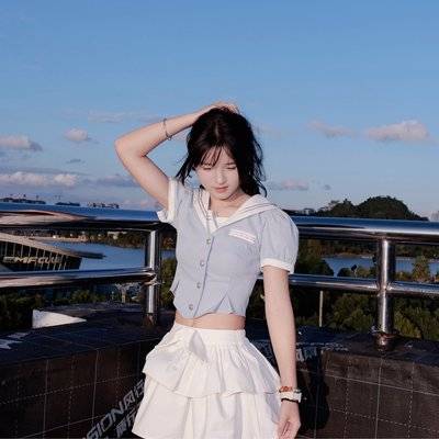 清新模特