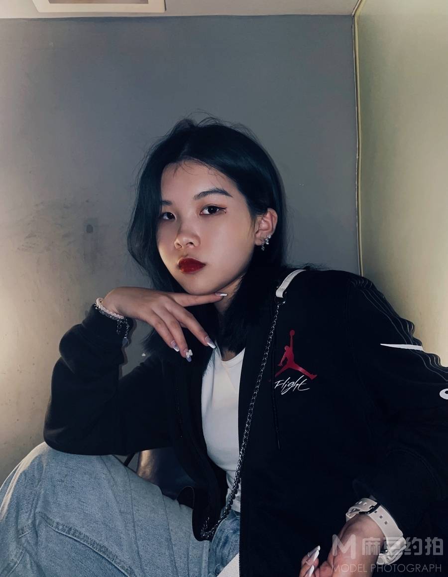 暗黑模特