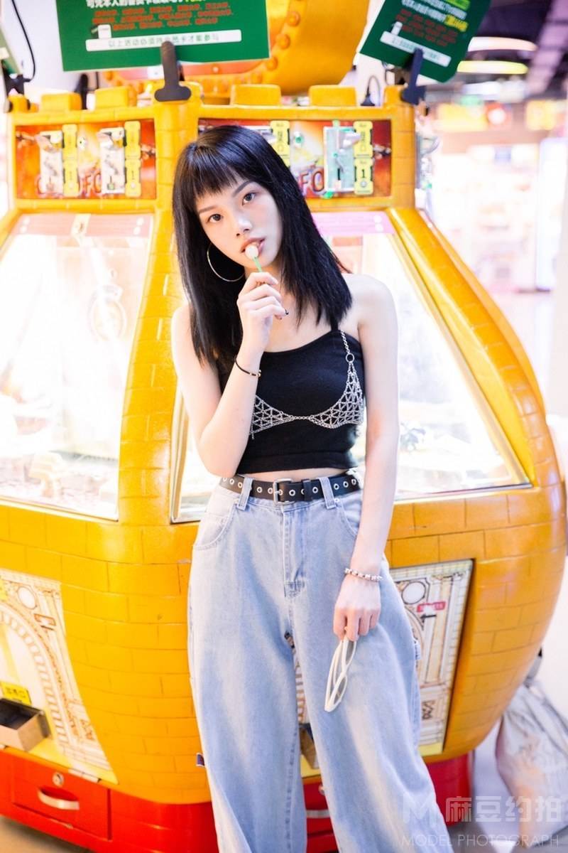 胶片模特