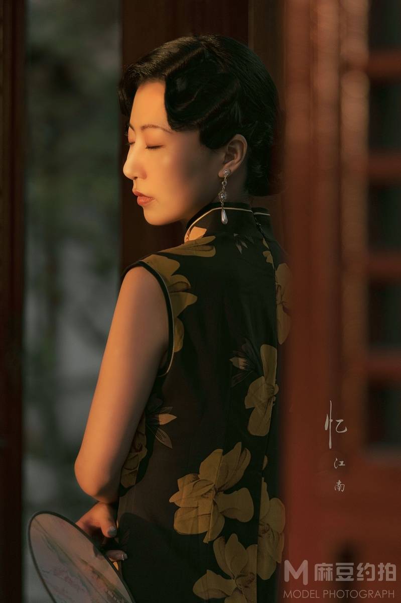 民国模特